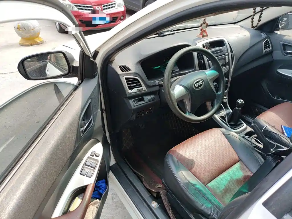 BYD F3 — миниатюра 17