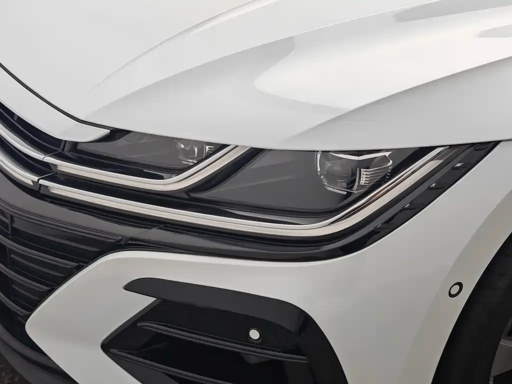 Volkswagen CC — миниатюра 8