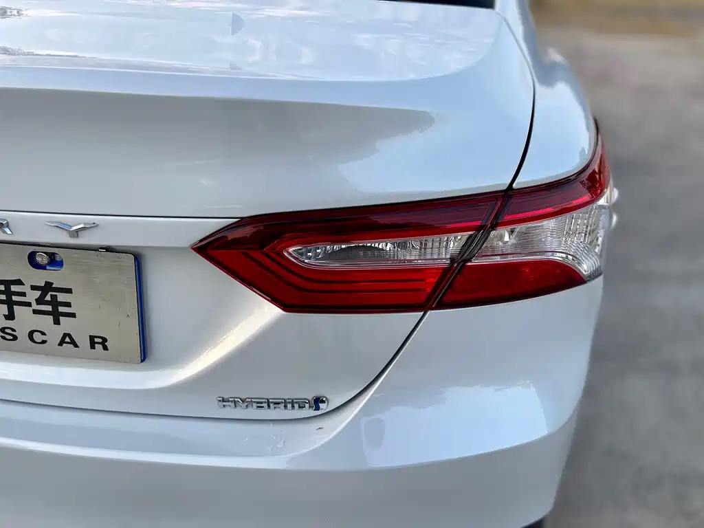 Toyota Camry — миниатюра 10