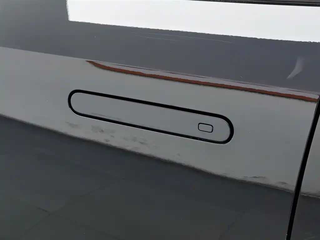 CHANGAN UNI V SMART IDD