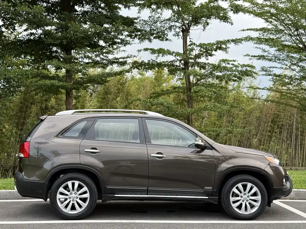 Kia Sorento — миниатюра 5
