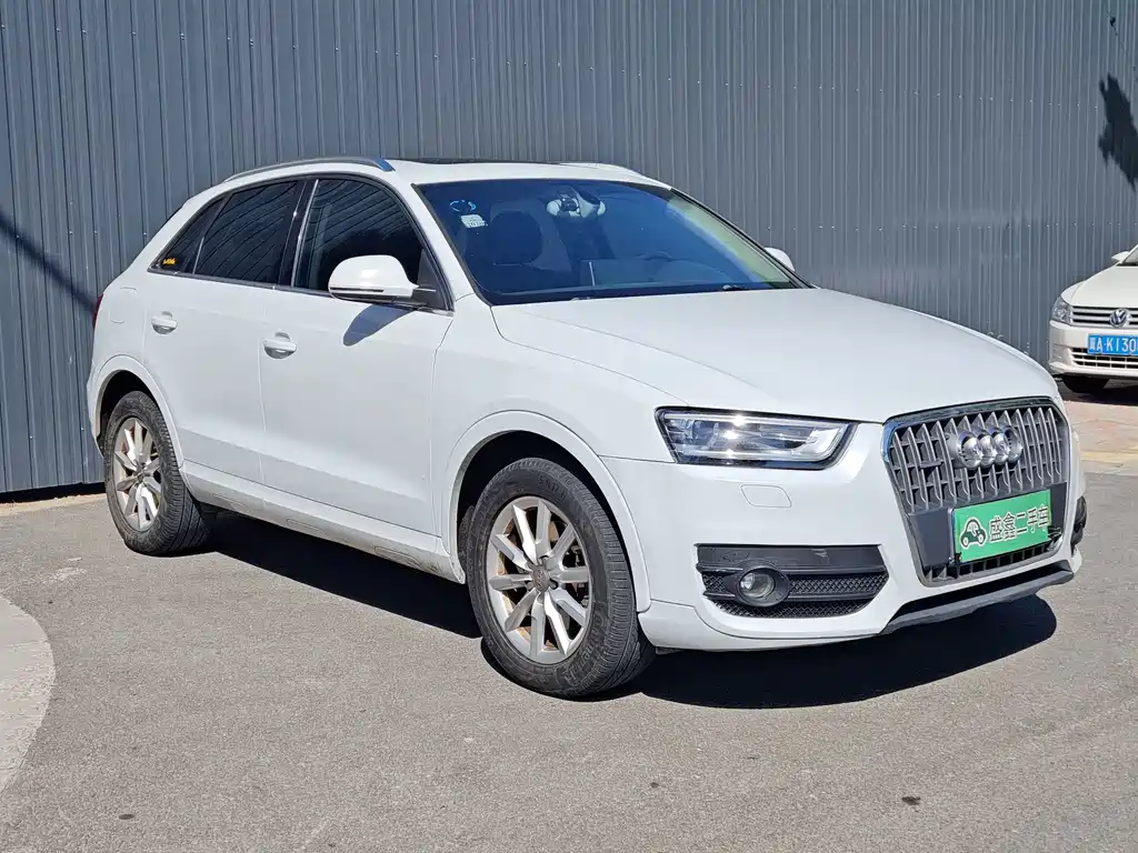 Audi Q3 (Import) — миниатюра 3