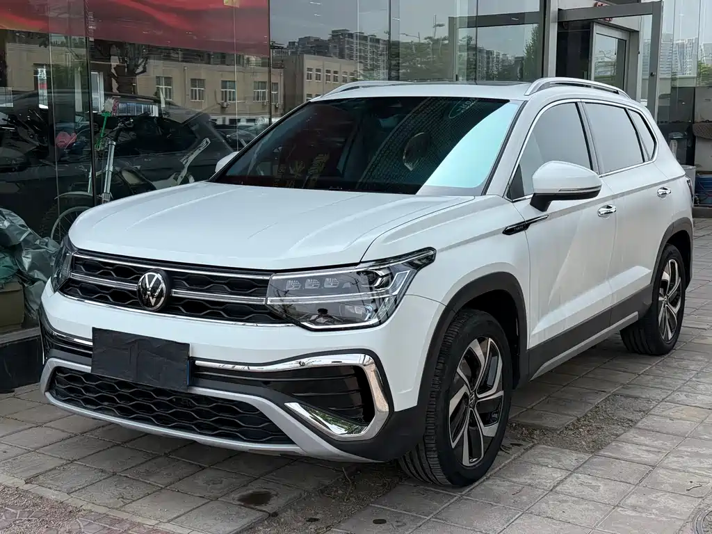 Volkswagen Tharu 2025