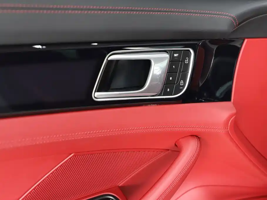 Porsche Panamera — миниатюра 20