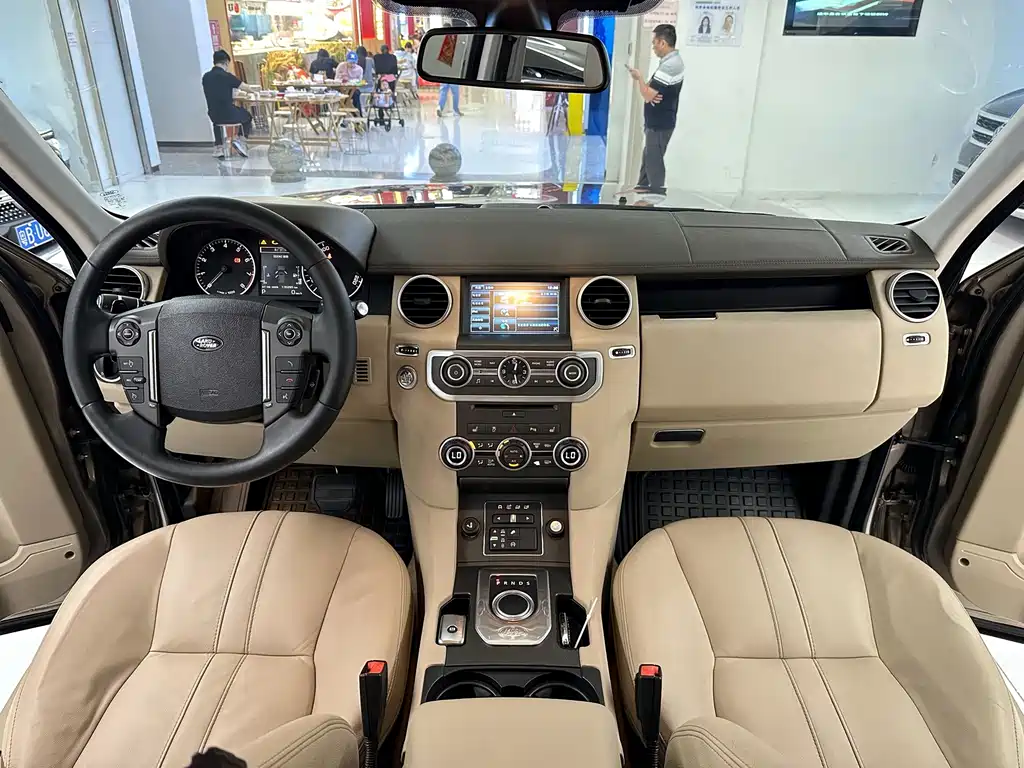 Land Rover Discovery — миниатюра 23