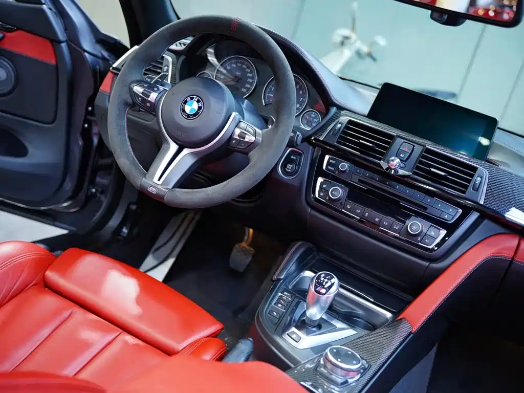 BMW M4 — миниатюра 37