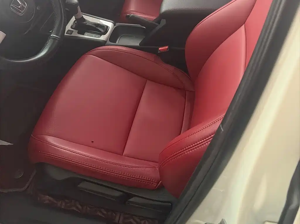 Honda Fit — миниатюра 8