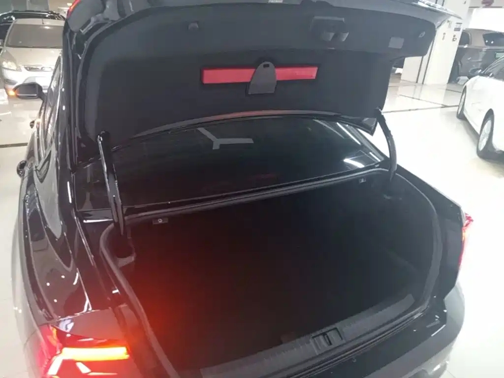 Volkswagen Magotan — миниатюра 19