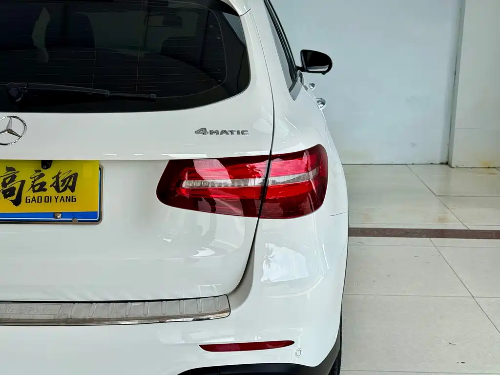 Mercedes-Benz GLC — миниатюра 25