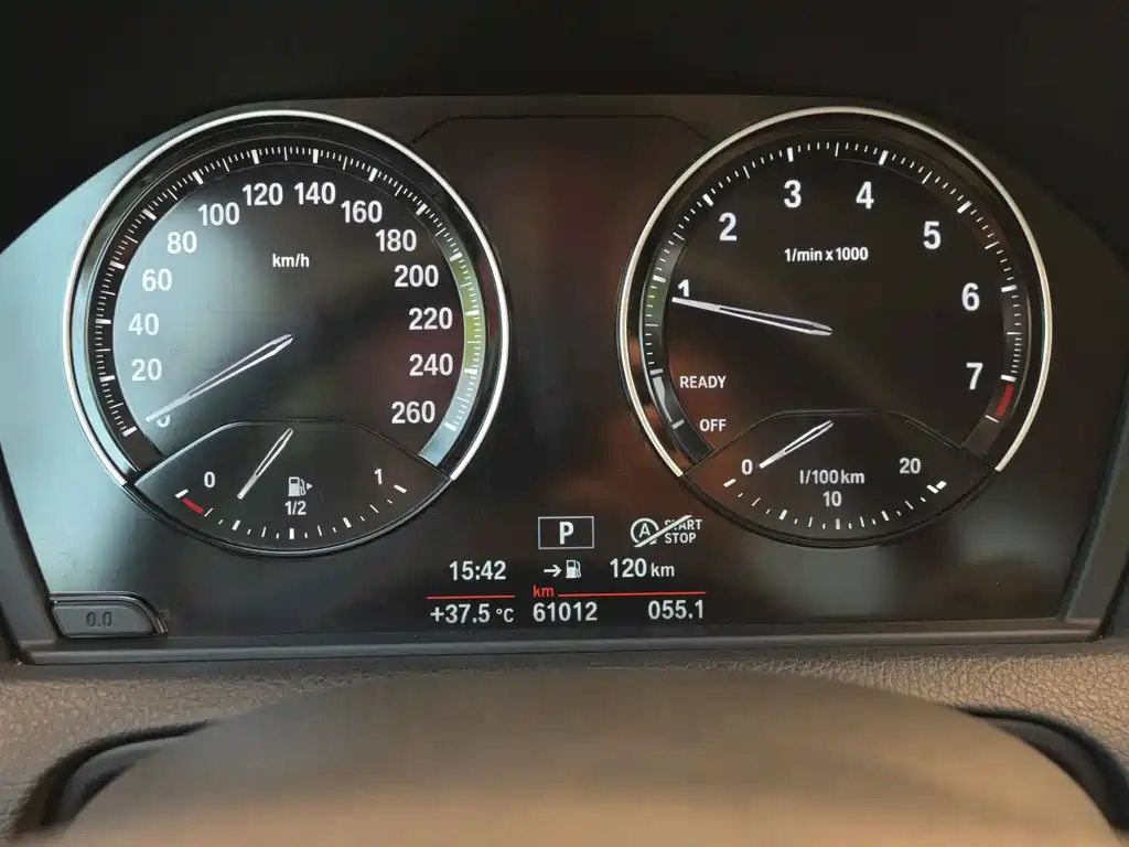BMW 2 Series (Import) — миниатюра 7