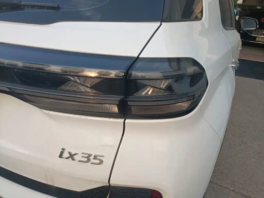 Hyundai ix35 — миниатюра 8