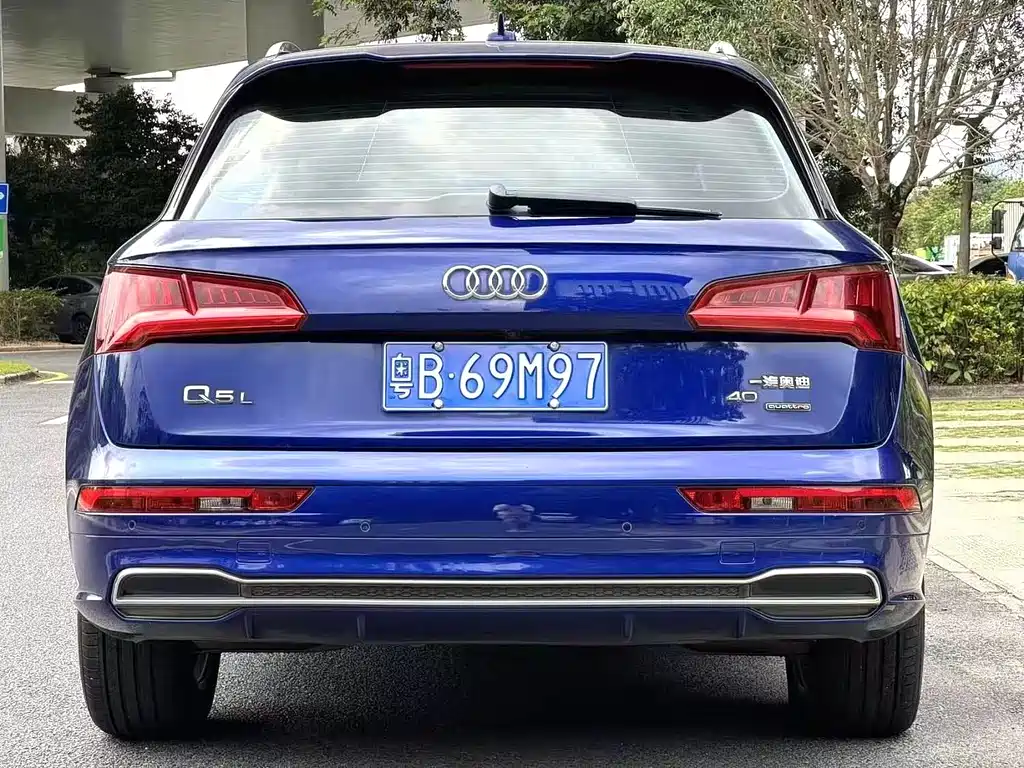 Audi Q5L 2018 40 TFSI Fashion VI