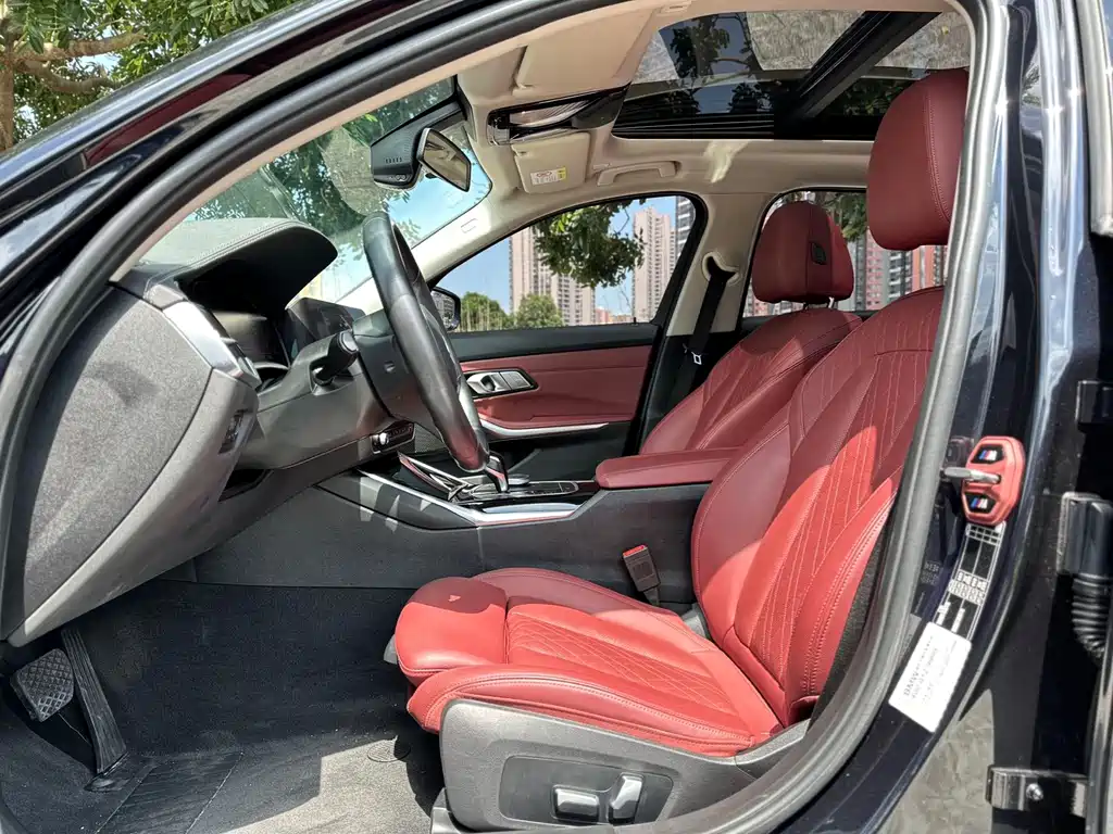 BMW 3 Series - фото 4