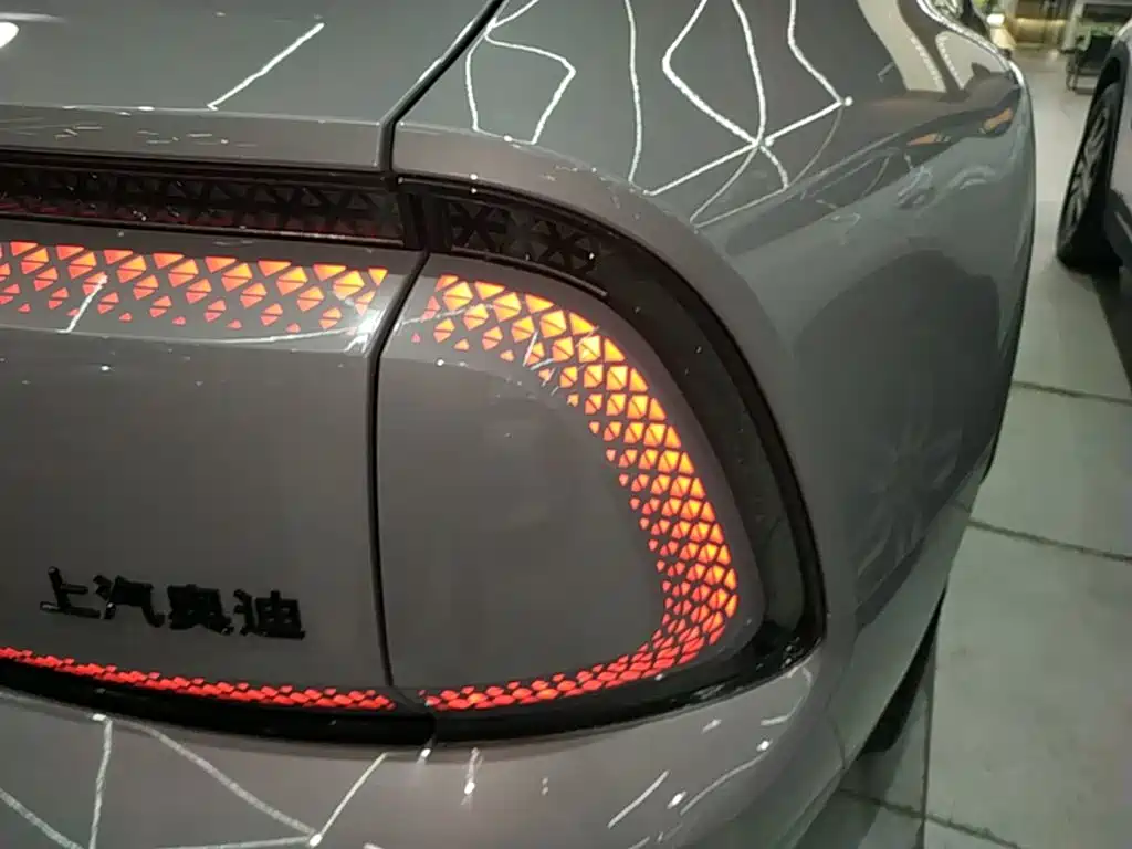 Audi E5 Sportback — миниатюра 8
