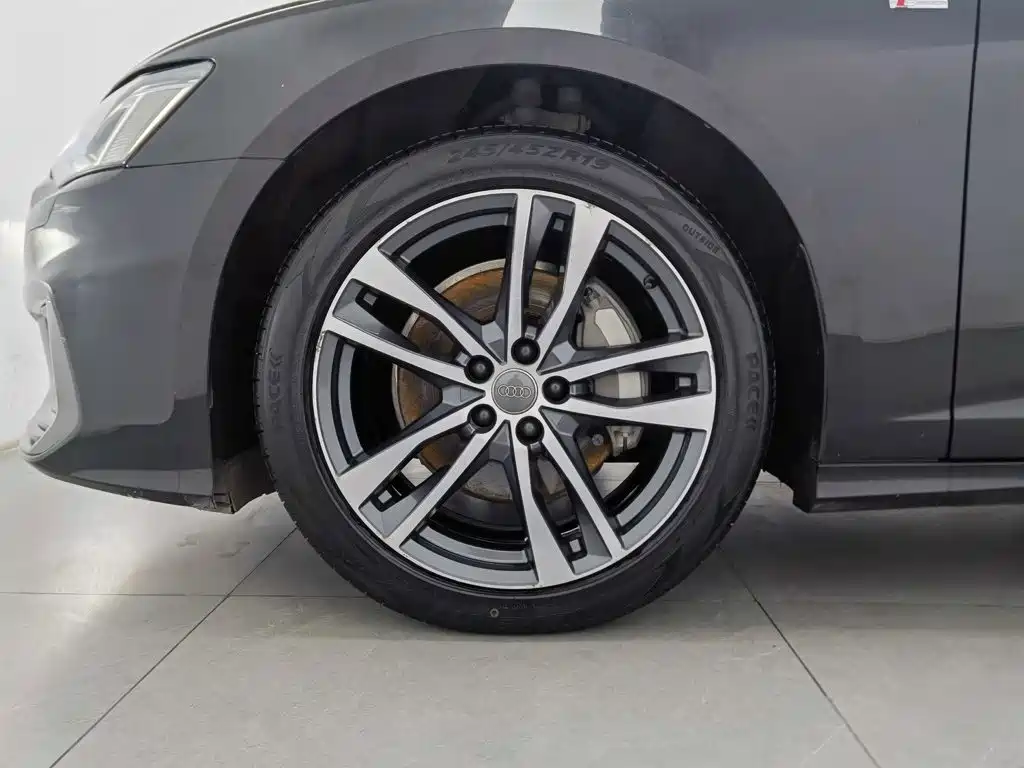 Audi A6L — миниатюра 17