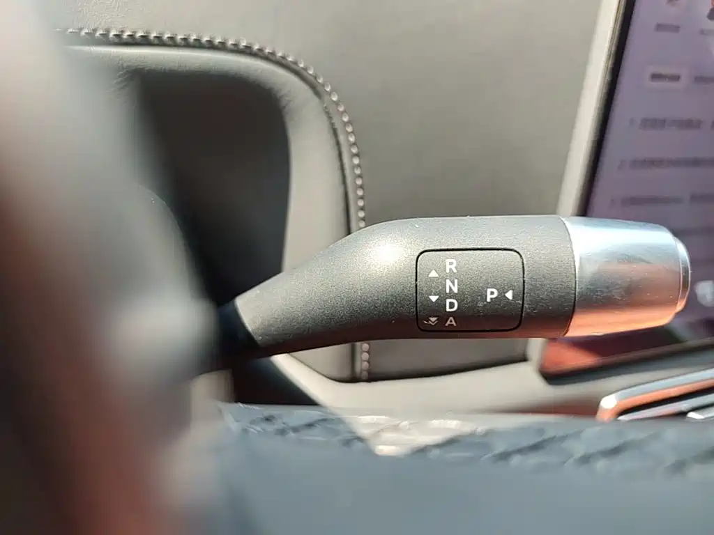 Li Auto Li L8 — миниатюра 14