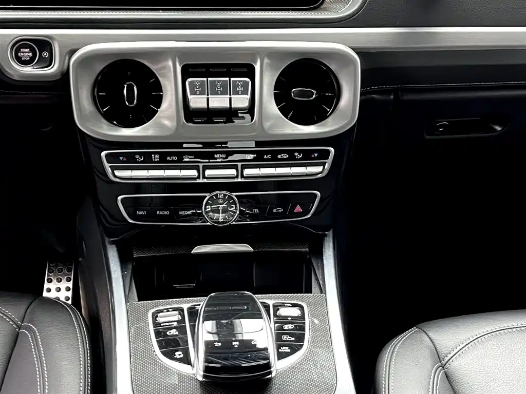 MERCEDES-BENZ G CLASS