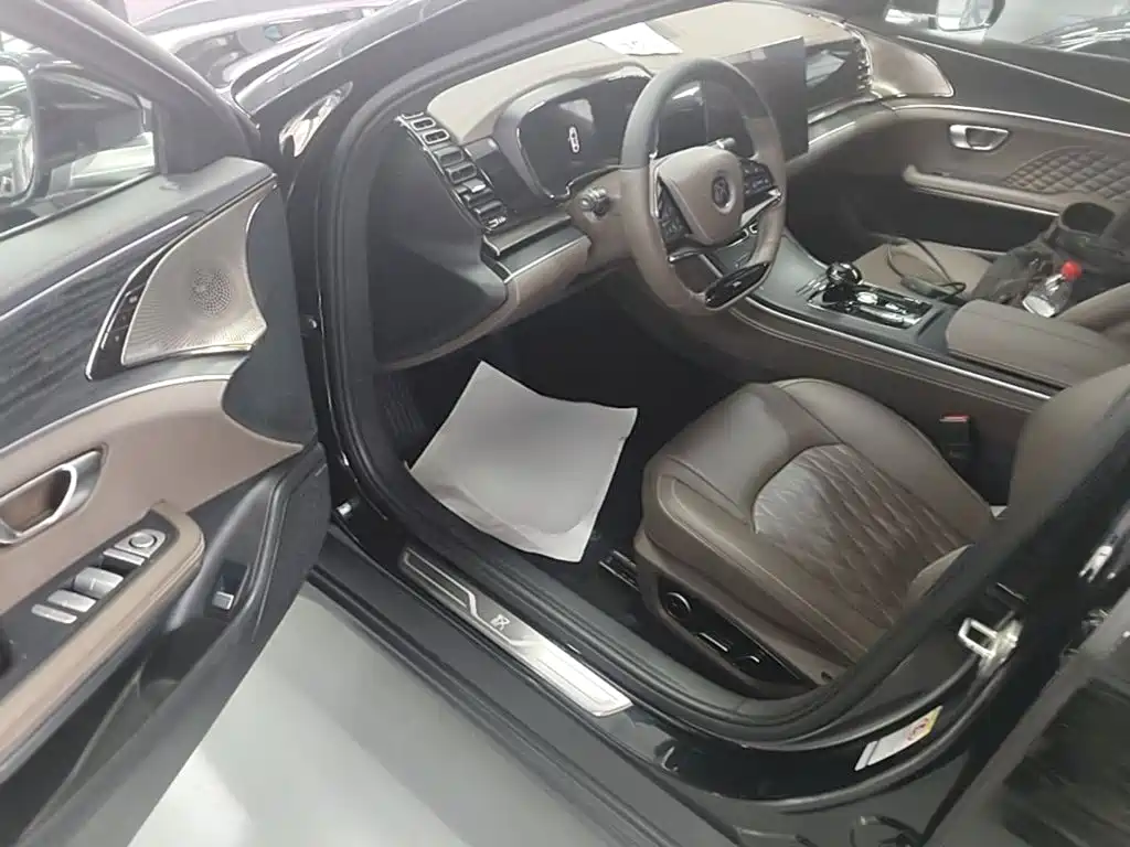 BYD Han — миниатюра 16