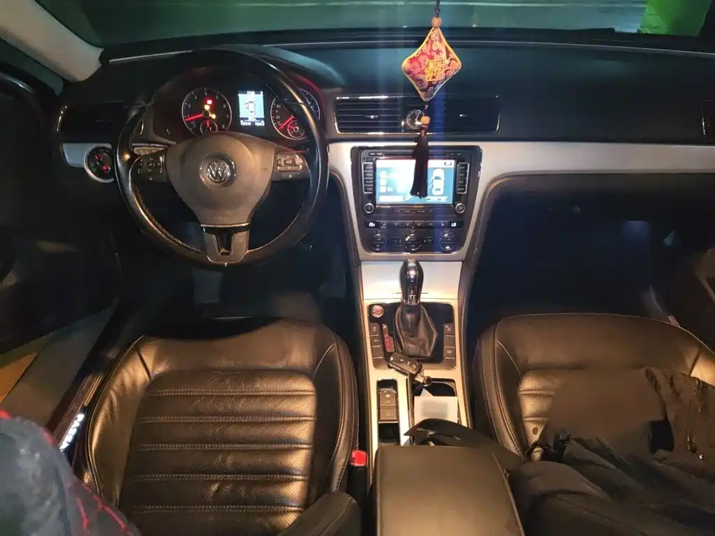 Volkswagen Passat — миниатюра 13