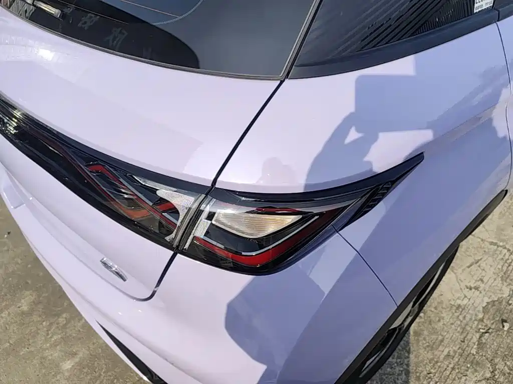 BYD Dolphin — миниатюра 8