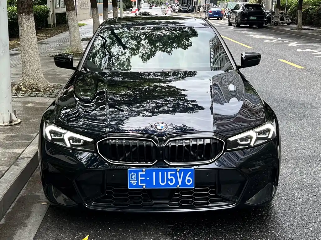BMW 3 Series 3 2025 330i M Sport