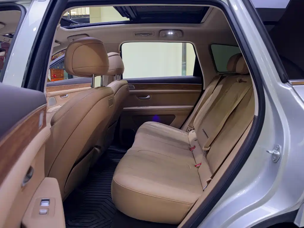 AITO ASK THE WORLD M7