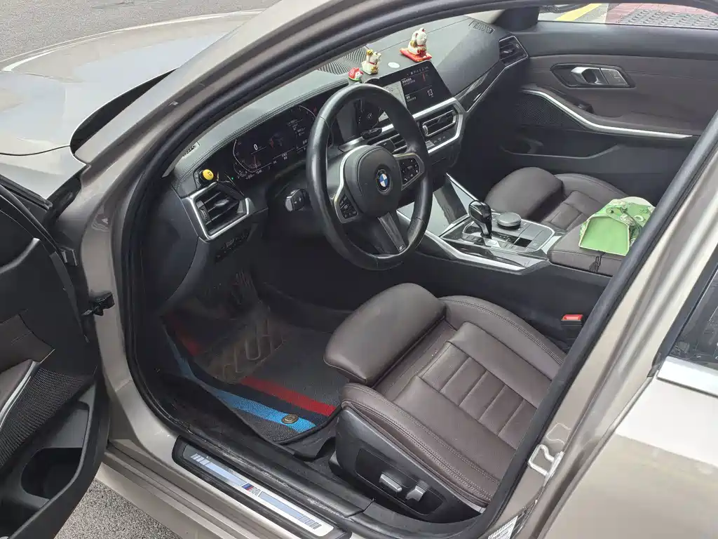 BMW 3 Series — миниатюра 4