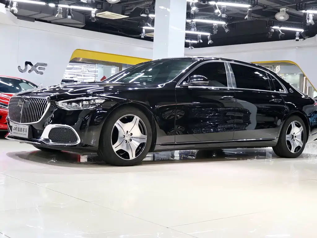 Mercedes-Benz S-Class 2024