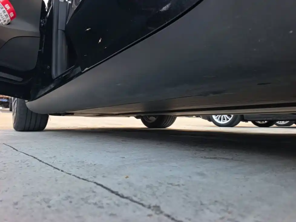 Tesla Model Y — миниатюра 22
