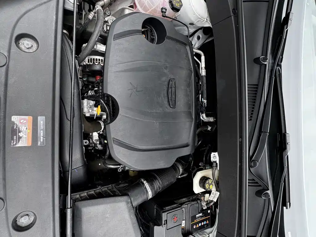 Geely Boyue L — миниатюра 22