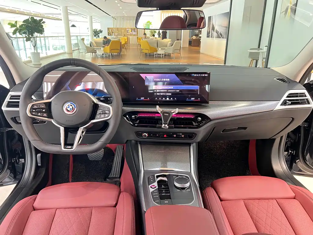 BMW i3 — миниатюра 9