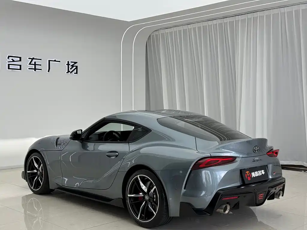 Toyota Supra — миниатюра 4