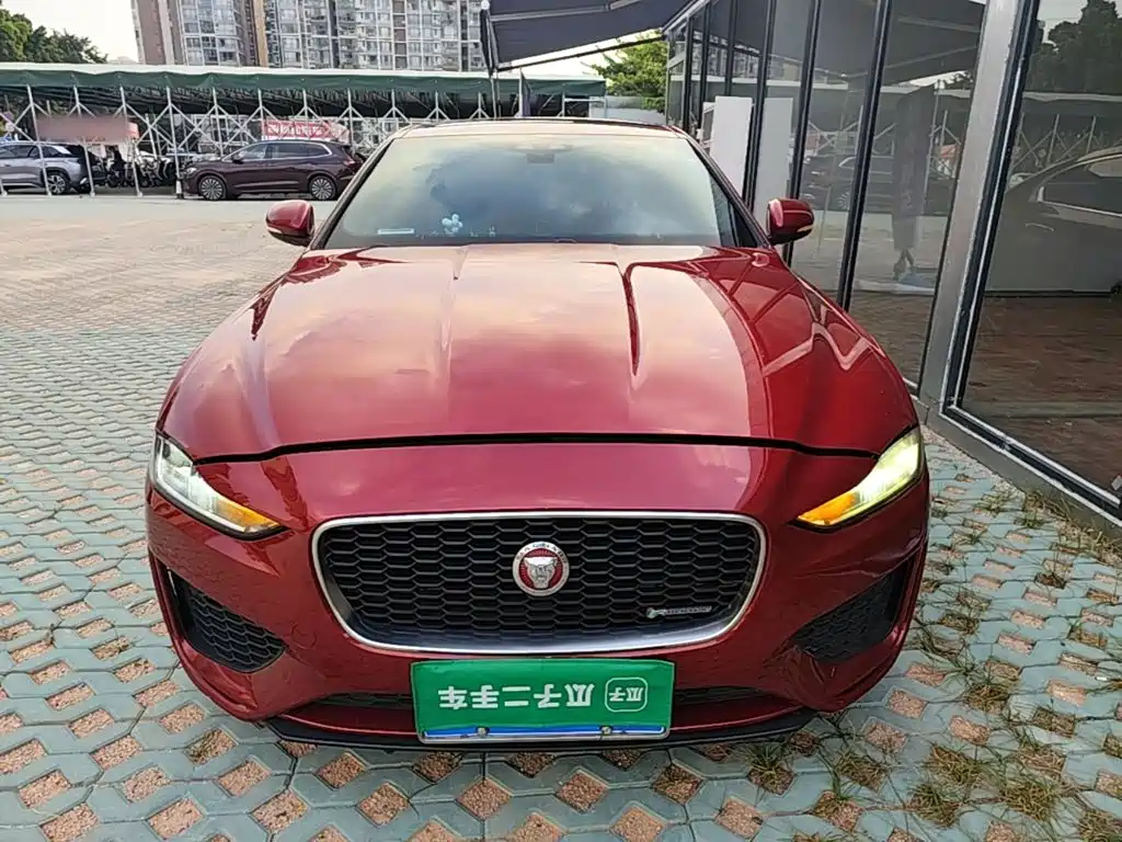 Jaguar XEL — миниатюра 3