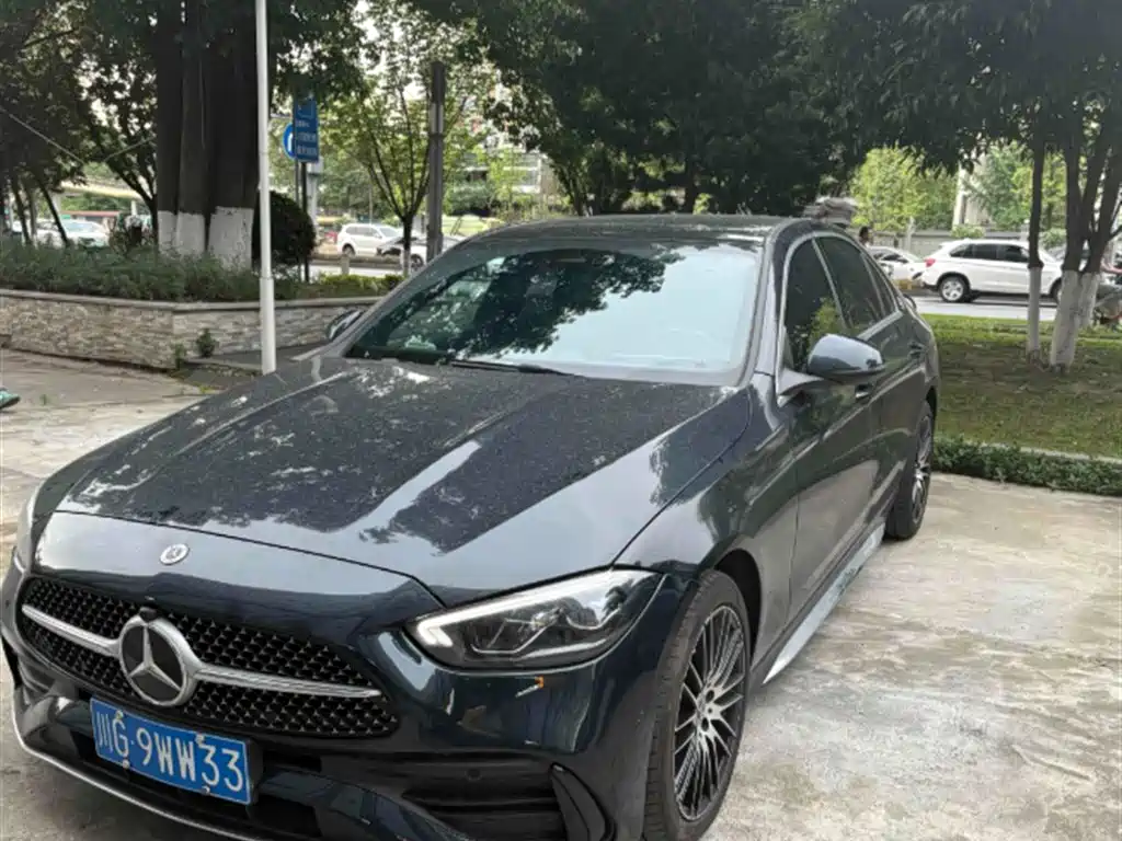 Mercedes-Benz C-Class 2024