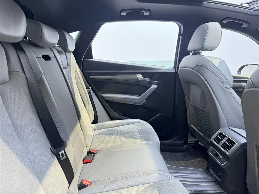 Audi Q5L Sportback 2022 40 TFSI Luxury