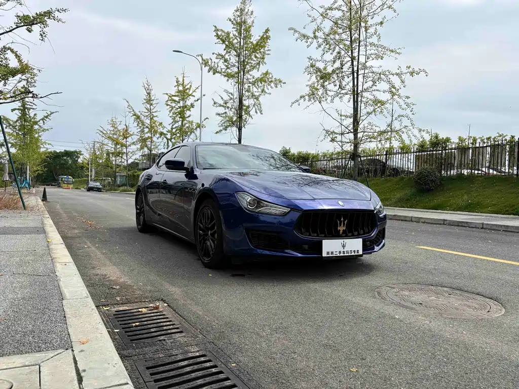 Maserati Ghibli — миниатюра 3