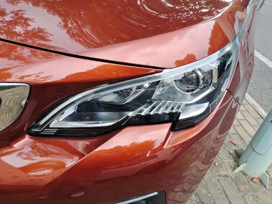 Peugeot 4008 — миниатюра 5