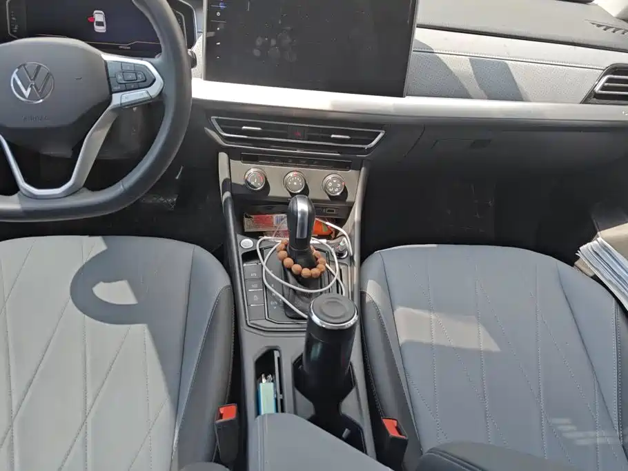 Volkswagen Lavida — миниатюра 16