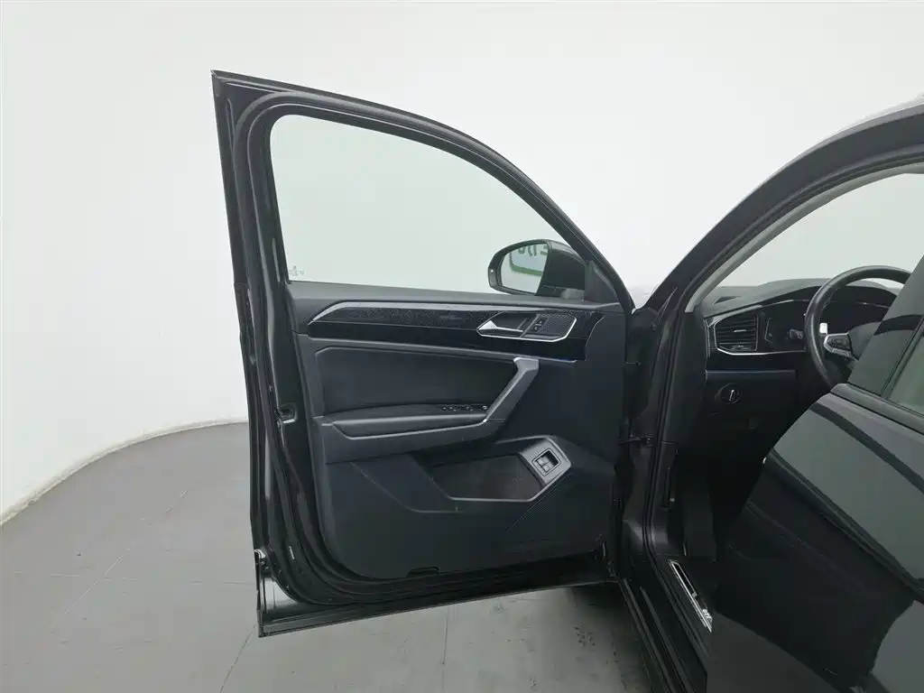 VOLKSWAGEN TANYUE GTE PLUG IN HYBRID