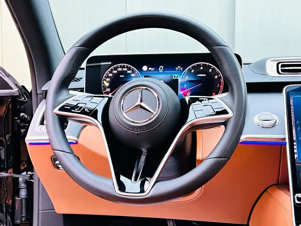 Mercedes-Benz S-Class — миниатюра 10