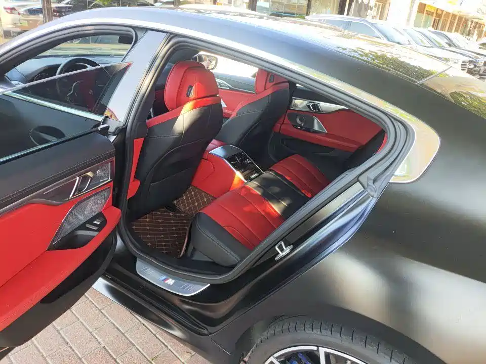BMW 8 Series 840i xDrive 4-door Coupe M Sport Package, фото 7