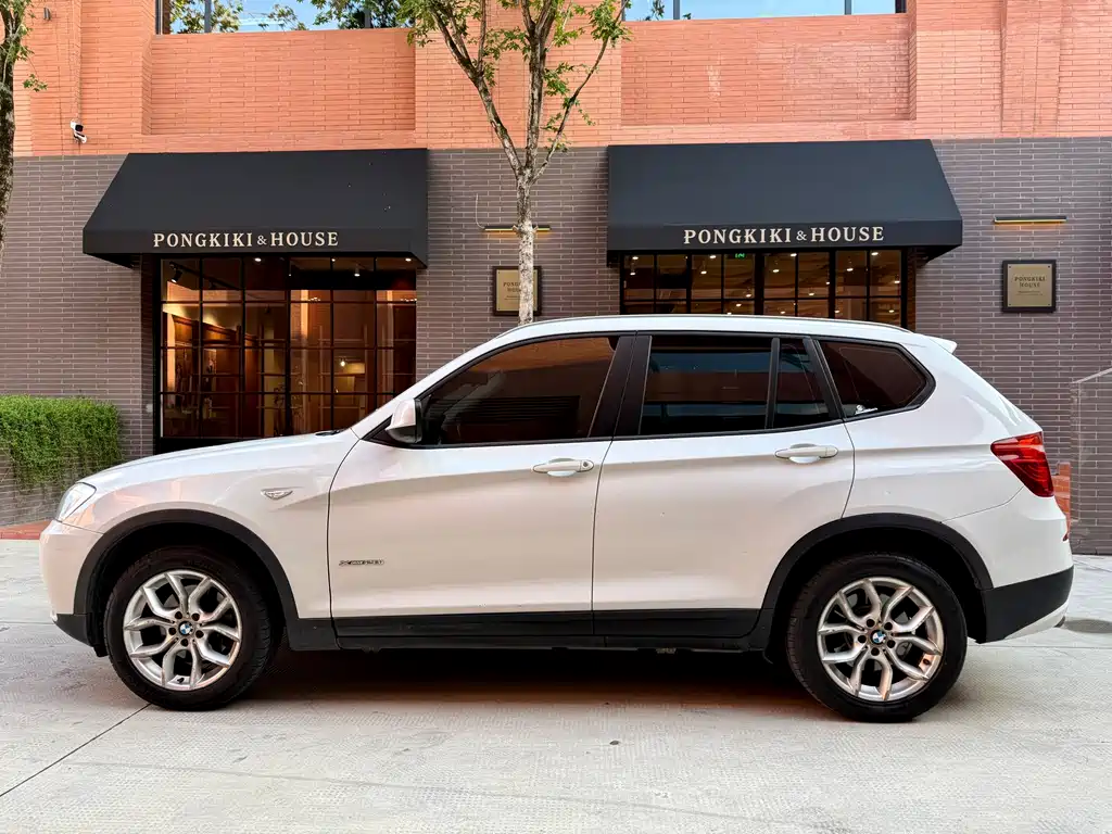 BMW X3 (Import) — миниатюра 7