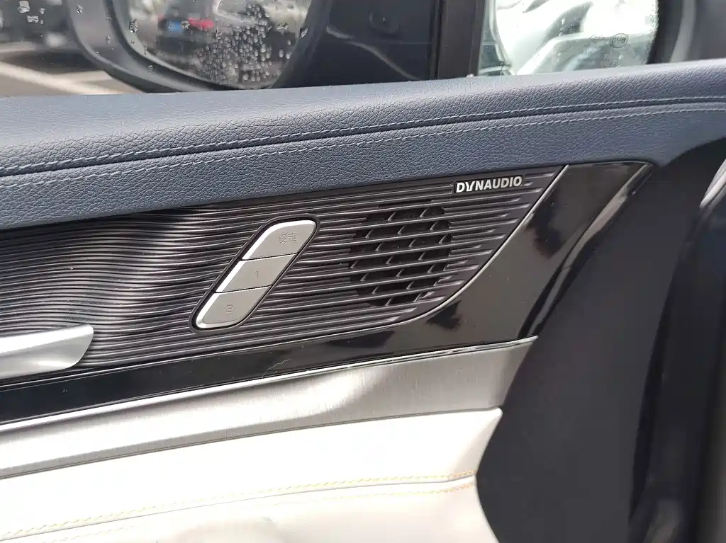 BYD Tang New Energy — миниатюра 18