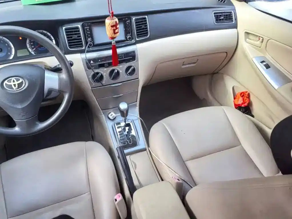 Toyota Corolla — миниатюра 6