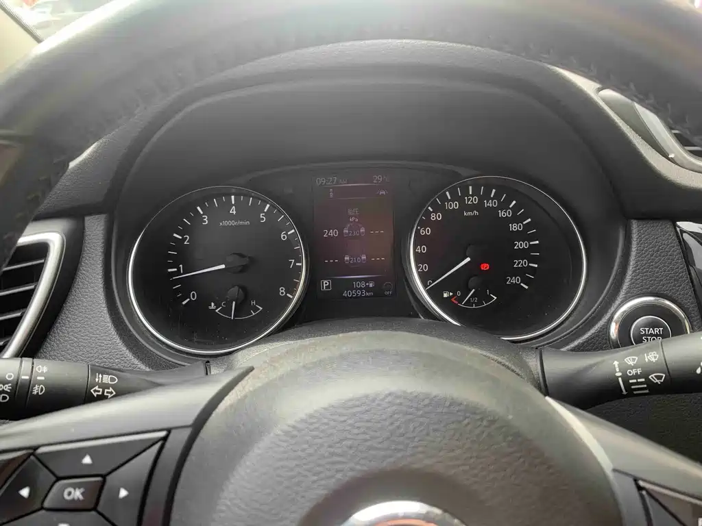 Nissan Qashqai — миниатюра 9