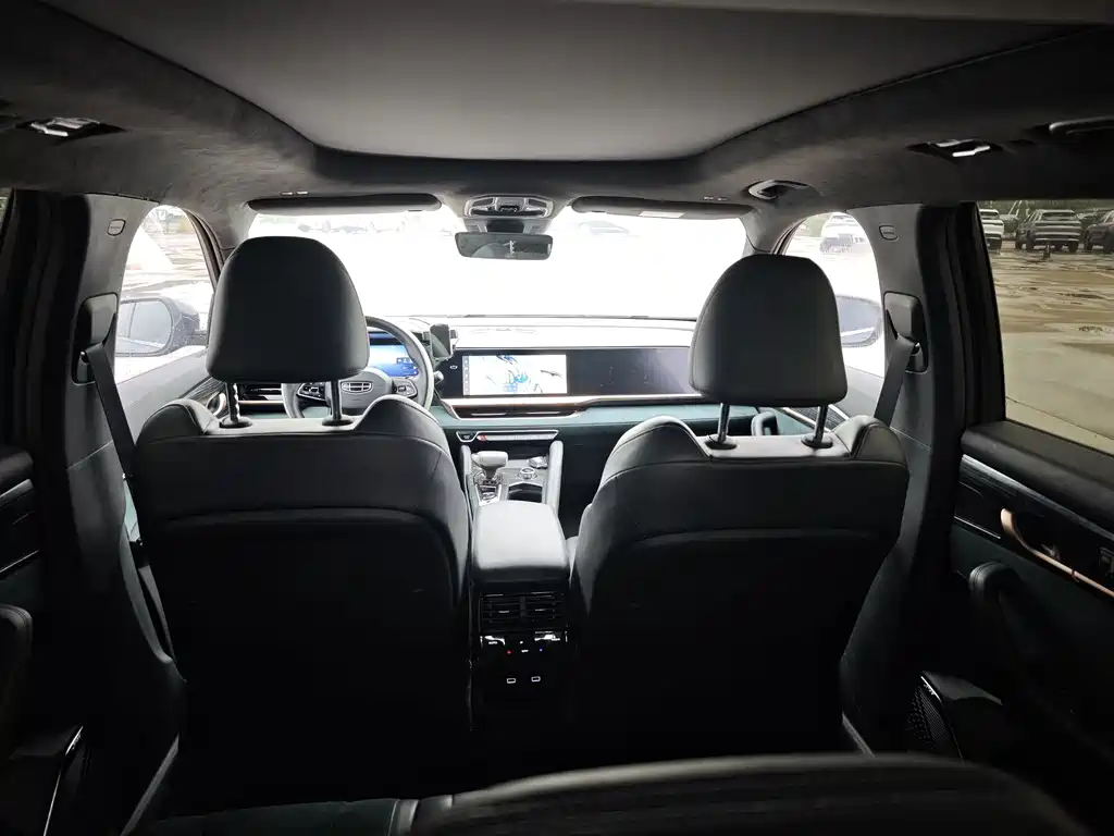 Geely Xingyue L — миниатюра 8