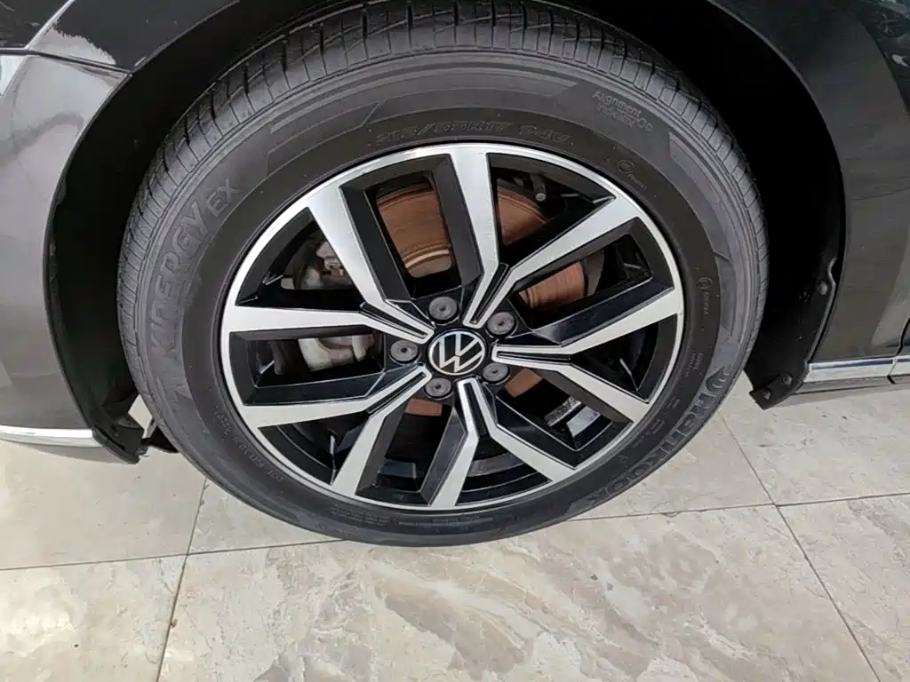 Volkswagen Magotan — миниатюра 23