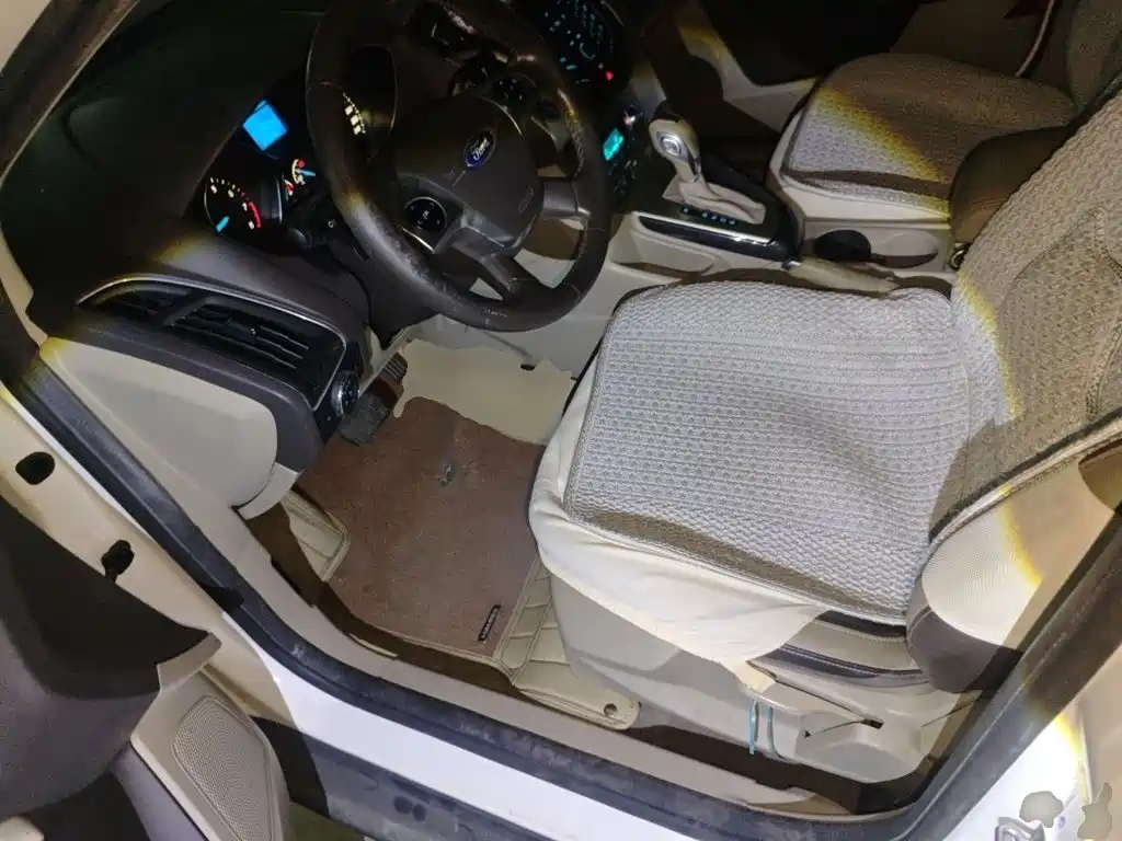 Ford Focus — миниатюра 18