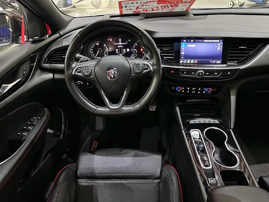 Buick Regal — миниатюра 4