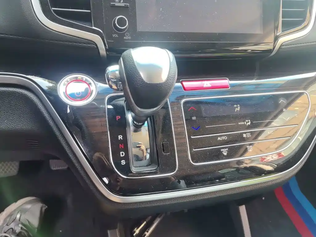 Honda Odyssey — миниатюра 14